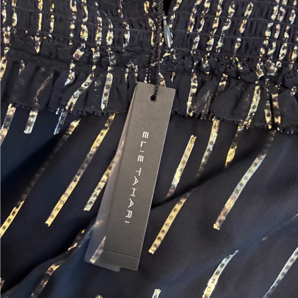 Elie Tahari Black & Gold 🐝 metallic ribbon bib Blouse - Picture 13 of 13